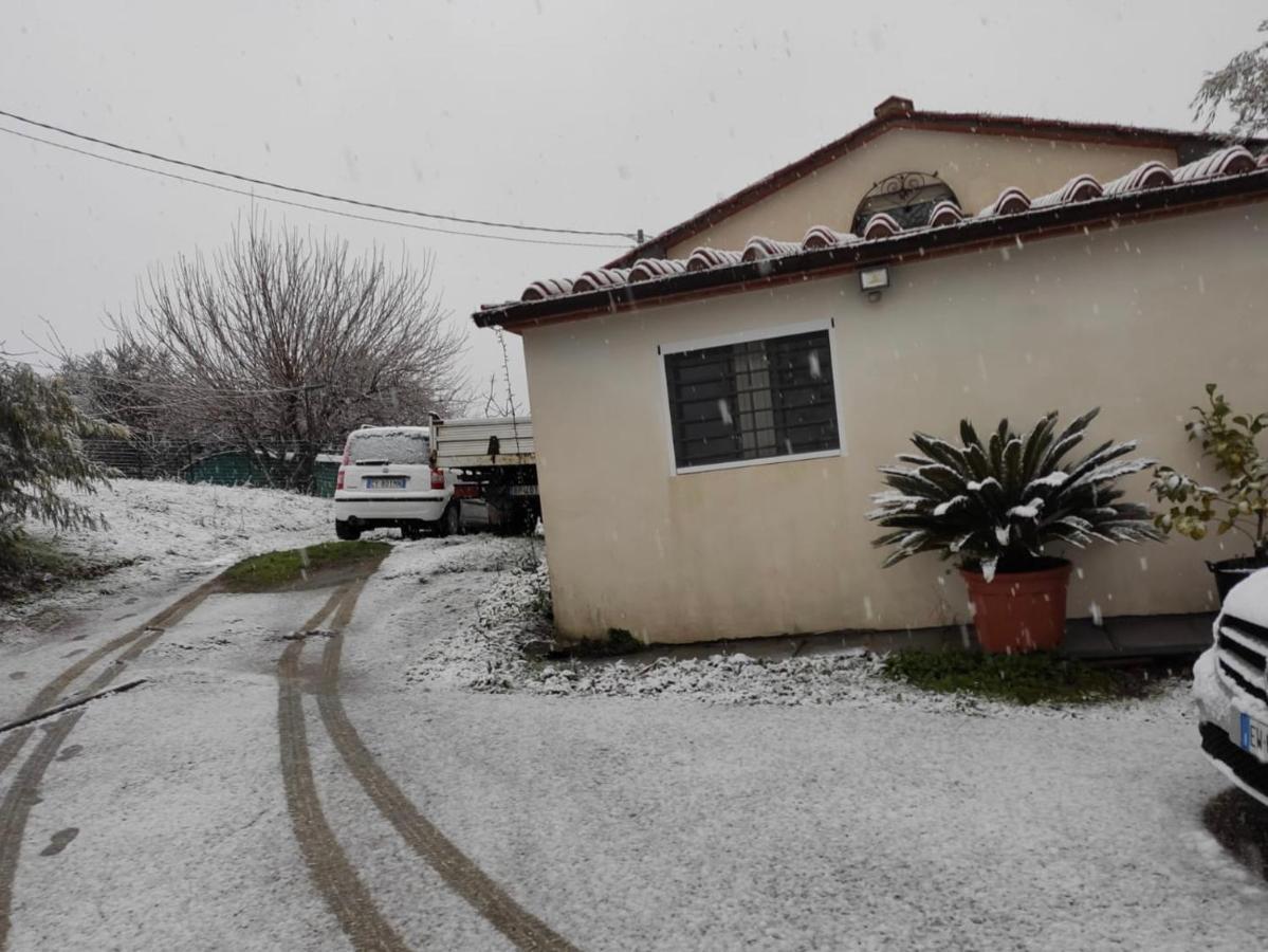 Villetta Dai Barone Con Panorama Mozzafiato Park Gratuito ปิสโตยา ภายนอก รูปภาพ
